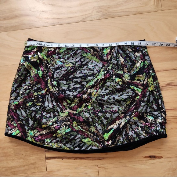 NWT Zara Special Edit Multi-colored Sequin Mini Skirt - Picture 10 of 10
